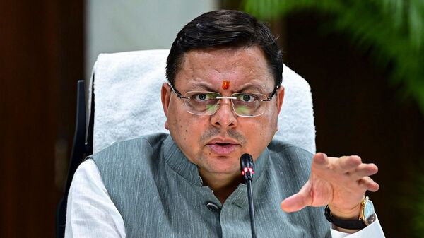 Uttarakhand_forest_fire_CM_Pushkar_Dhami_PTI_1718335284901_1736854522906